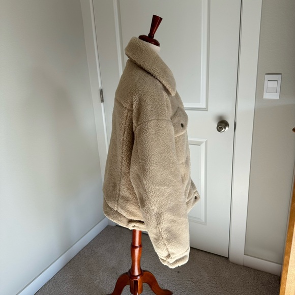 Free People Tan Cream Sherpa Trucker Jacket Medium - Picture 5 of 10